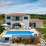 Marika Villa Vižinada