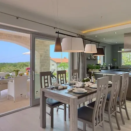 Marika Villa Vižinada